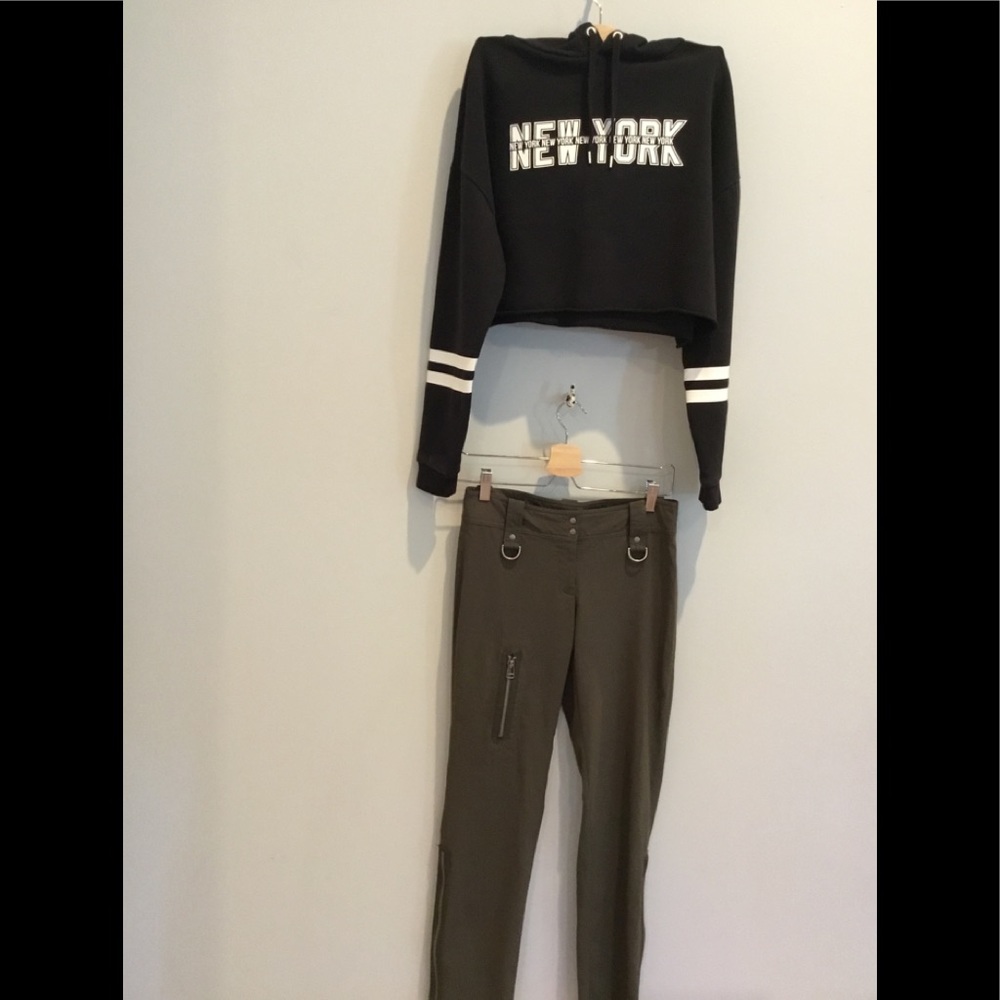 Cropped hoodie